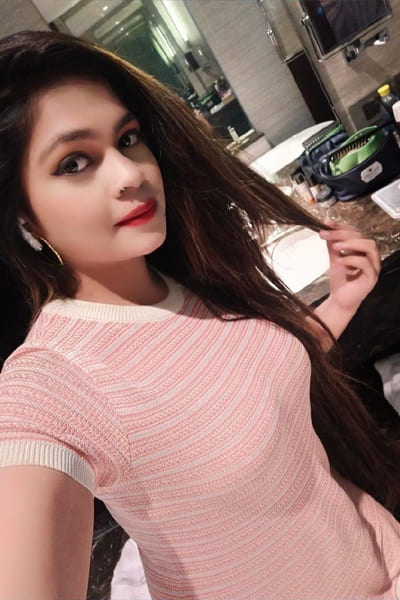 Young Call Girls in Pune